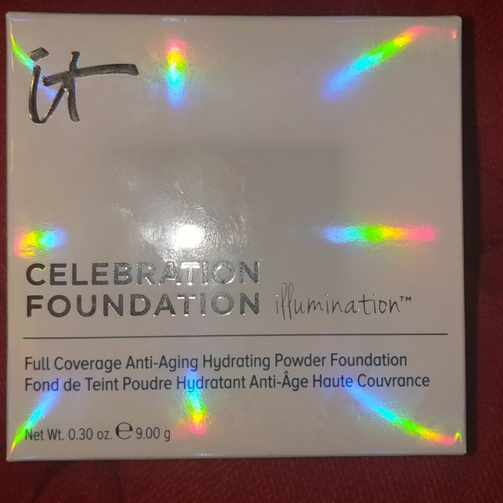 it Cosmetics Celebration Foundation illumination